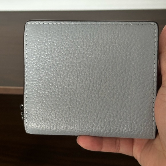 Coach Snap Wallet - Picture 7 of 10